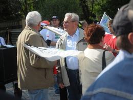 Zakończyła się jubileuszowa "miesięcznica pogrzebania demokracji"
