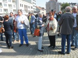 Zakończyła się jubileuszowa "miesięcznica pogrzebania demokracji"