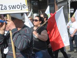 Zakończyła się jubileuszowa "miesięcznica pogrzebania demokracji"