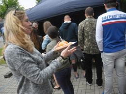 Studenci wspólnie zjedli Wielkie Śniadanie na kampusie UO