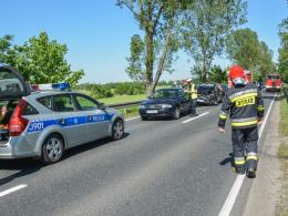 Trzy auta zderzyły się między Opolem a Zawadą