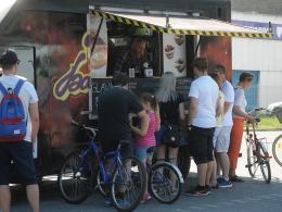 Inwazja Foodtrucków. Kuchnia z całego świata w Opolu