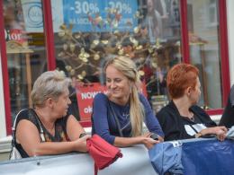 Ryk silników na opolskim rynku! Ruszył 48. Rajd Festiwalowy.