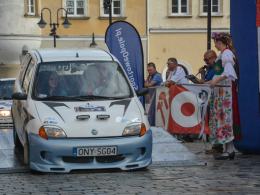 Ryk silników na opolskim rynku! Ruszył 48. Rajd Festiwalowy.