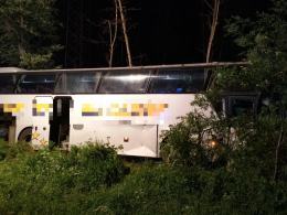 Nocne zderzenie autokaru i busa w Opolu. Są ranni.