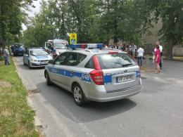 Kilkuletnia dziewczynka potrącona przy szkole