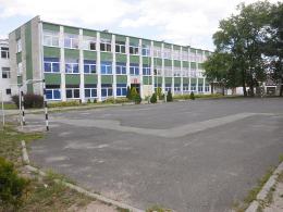 W Opolu boisko, w Dobrzeniu Wielkim oświetlenie. Przekazano prawie 500 tys. zł