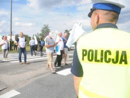 Protest na  obwodnicy Opola. "Zniszczono samorządność" 