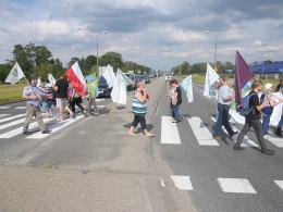 Protest na  obwodnicy Opola. "Zniszczono samorządność" 