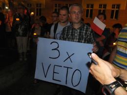 "W Polsce skończyła się demokracja!". Protest i blokada drogi w Opolu
