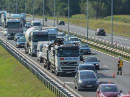 Zderzenie 6 samochodów na autostradzie A4