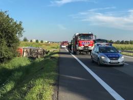 Kierowca ciężarówki poszkodowany w wypadku niedaleko Kluczborka