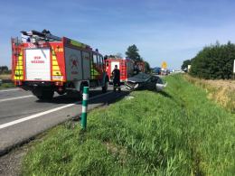 Zderzenie karetki z osobówką, jedna osoba w szpitalu