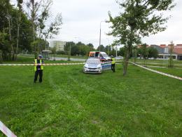 Zasłabł i uderzył w latarnię na ul. Sosnkowskiego w Opolu