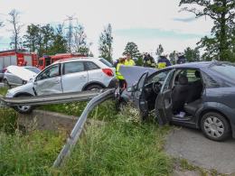 Wahadło przy wylocie z Opola. Zderzenie opla i forda