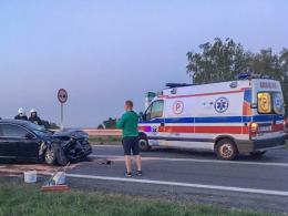 Wypadek w Zimnicach Wielkich. Trzy osoby w szpitalu