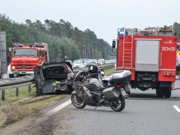 Volvo i volkswagen zderzyły się na autostradzie A4