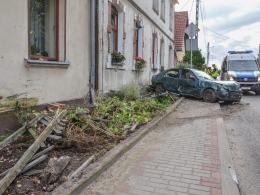 Pijany kierowca wjechał w dom w Komprachcicach