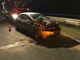 5 samochodów rozbitych na autostradzie