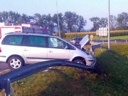 W Prudniku 26-latek rozbił seata mając ponad promil alkoholu.