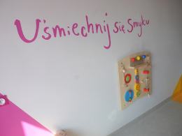 Pobyt maluchów w USK będzie przyjemniejszy dzięki interaktywnej sali
