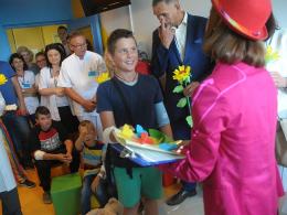 Pobyt maluchów w USK będzie przyjemniejszy dzięki interaktywnej sali