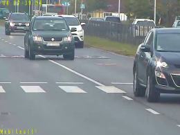 Kierowcy wciąż bezmyślnie łamią przepisy na ulicy Sosnkowskiego