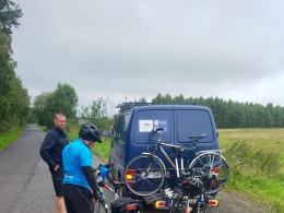 W deszczu pokonali na rowerach 600 kilometrów dla Laury Biel