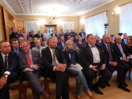 Opolska opozycja wspólnie przeciwko "łamaniu konstytucyjnych wartości"