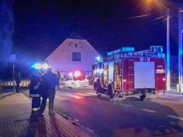 Kierowca osobówki wjechał w dom w Michałowie
