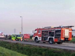 Nie chciał przejechać na czerwonym świetle, więc wjechał w nasyp