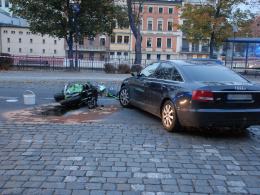 Zderzenie audi z motocyklem na Piastowskiej