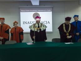 W Wyższej Szkole Zarządzania i Administracji zainaugurowano 22 rok akademicki