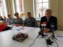 Brakuje pieniędzy na rozbudowę Domu Matki i Dziecka w Opolu