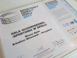 Hala Okrąglak najlepszym obiektem sportowym roku!