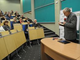 Prof Andrzej Rzepliński wygłosił wykład na prośbę działaczy KOD
