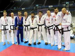 Policjanci z Brzegu na zawodach Taekwon-do w Anglii