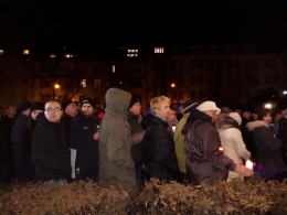 "Łańcuch Światła" w obronie Sądów: "Nie oddamy niezależności sądownictwa"