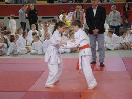 Opolski Integracyjny Festiwal Judo - ponad 300 juniorów walczyło na matach
