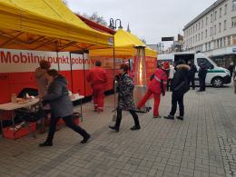 Na Placu Wolności można było dziś podarować krew potrzebującym
