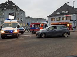 3 osoby ranne po zderzeniu do jakiego doszło rano na Katowickiej