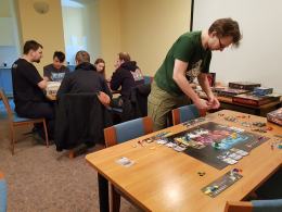 W Wojewódzkiej Bibliotece Publicznej można dziś pograć w gry planszowe i RPG