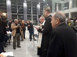 Ponad 1700 paczek świątecznych czekało na gości "Wigilii dla bezdomnych"