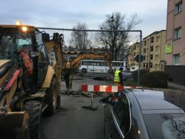 Wczoraj utrudnienia, dziś brak wyjazdu. Mieszkańcy Niemodlińskiej załamani