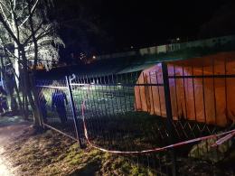 Skarbimierz: Pod dwójką nastolatków załamał się lód. Trwa walka o życie 13-latka.