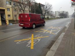 Buspas na Spychalskiego pojawia się i znika