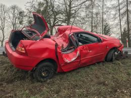 Kierowca Toyoty wygrał drugie życie, nie uniknął jednak mandatu