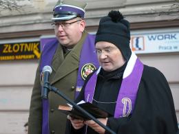 W Opolu okolicznościową tablicą upamiętniono ofiary UB