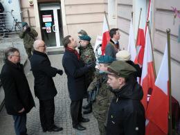 W Opolu okolicznościową tablicą upamiętniono ofiary UB