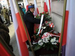 W Opolu okolicznościową tablicą upamiętniono ofiary UB